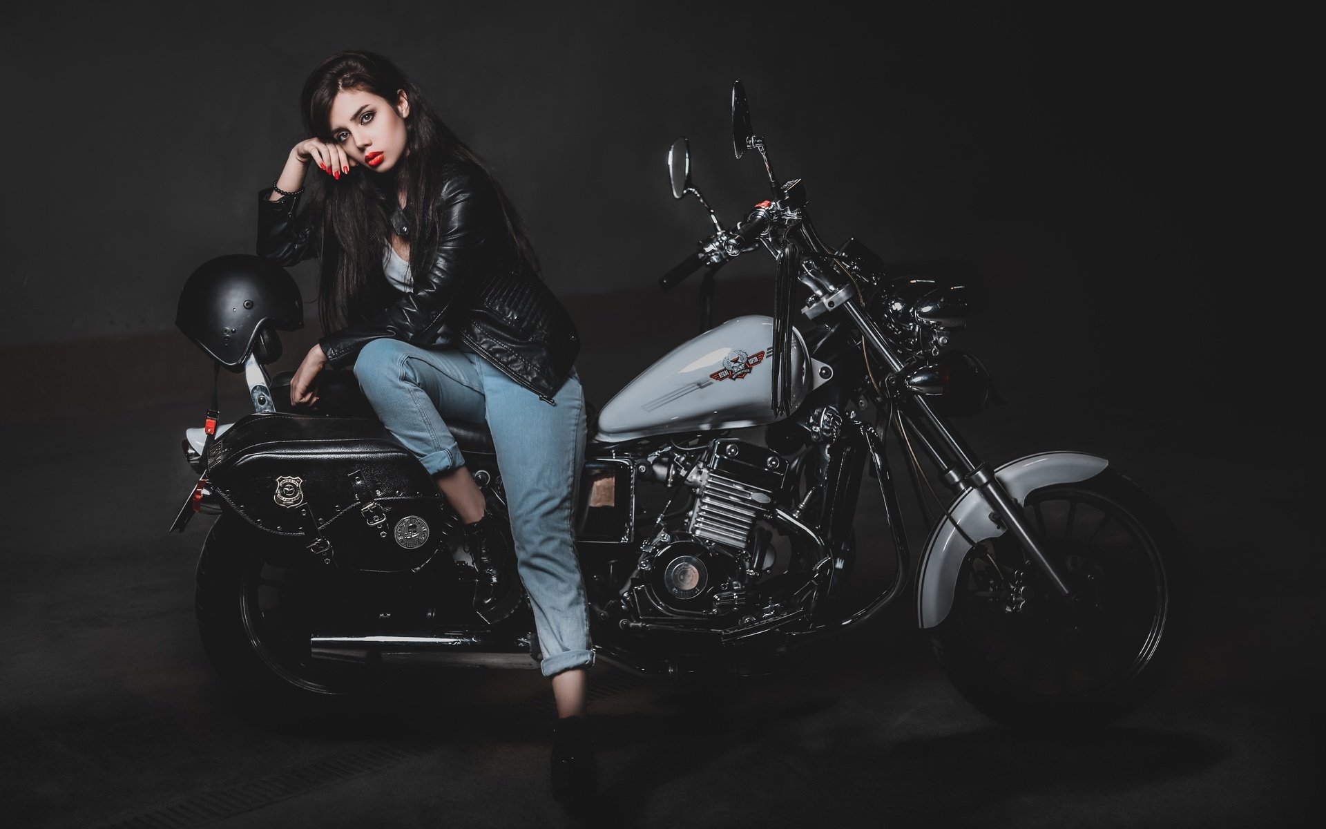 Biker girls: style and drive in Niigata